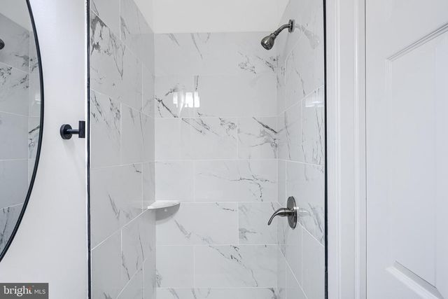 5-7 S CARROLLTON AVE, Baltimore, MD 21223