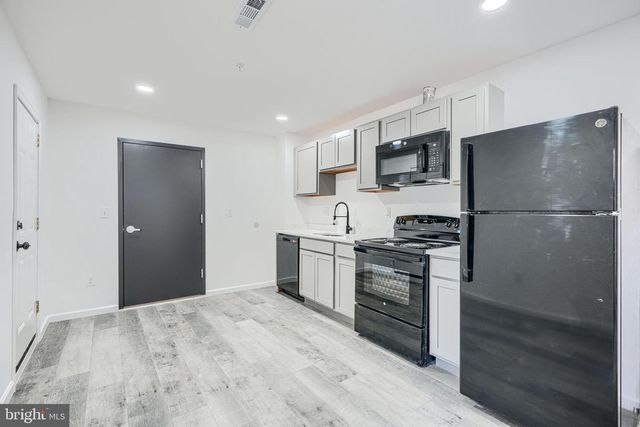 5-7 S CARROLLTON AVE, Baltimore, MD 21223