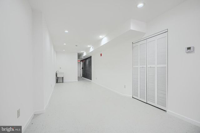 5-7 S CARROLLTON AVE, Baltimore, MD 21223