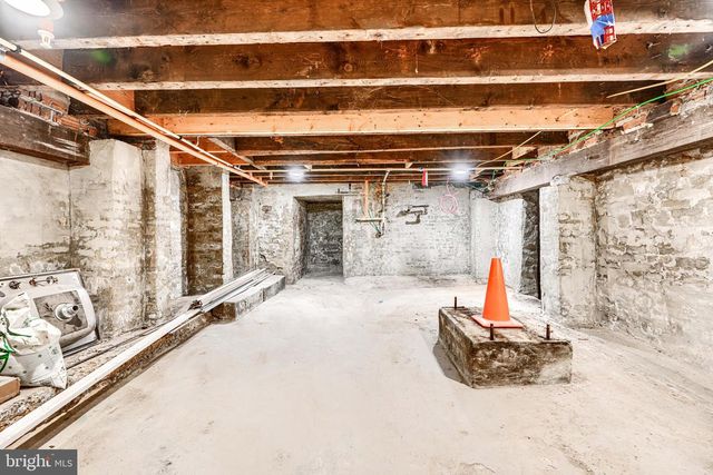 5-7 S CARROLLTON AVE, Baltimore, MD 21223