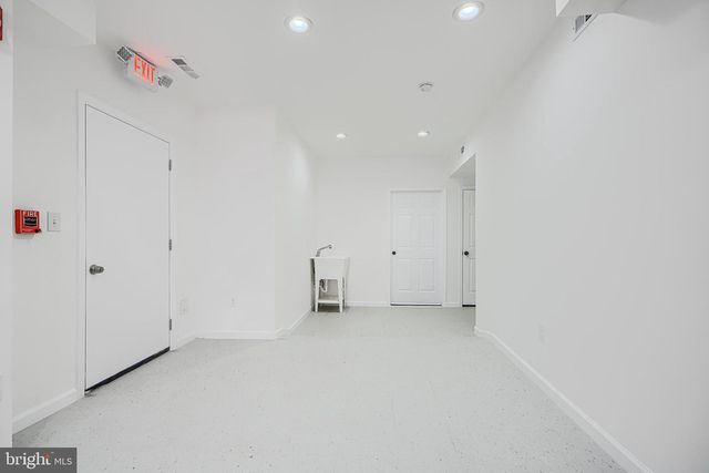 5-7 S CARROLLTON AVE, Baltimore, MD 21223