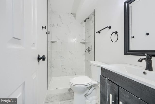 5-7 S CARROLLTON AVE, Baltimore, MD 21223