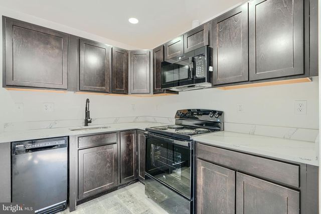 5-7 S CARROLLTON AVE, Baltimore, MD 21223