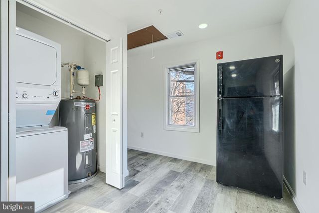 5-7 S CARROLLTON AVE, Baltimore, MD 21223