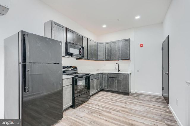 5-7 S CARROLLTON AVE, Baltimore, MD 21223