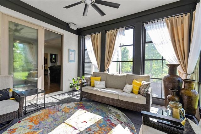 9512 W 162nd Street, Overland Park, KS 66085