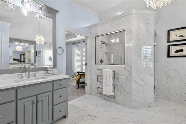 9512 W 162nd Street, Overland Park, KS 66085