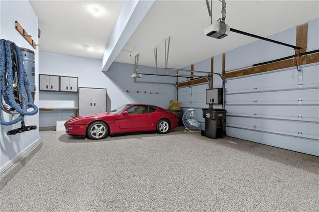 9512 W 162nd Street, Overland Park, KS 66085