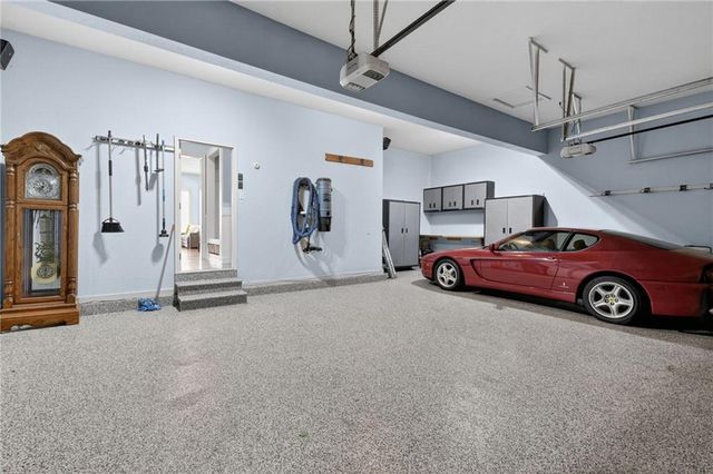 9512 W 162nd Street, Overland Park, KS 66085