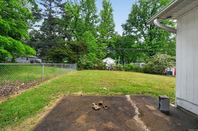 1008 Ferrell Drive, Jacksonville, AR 72076