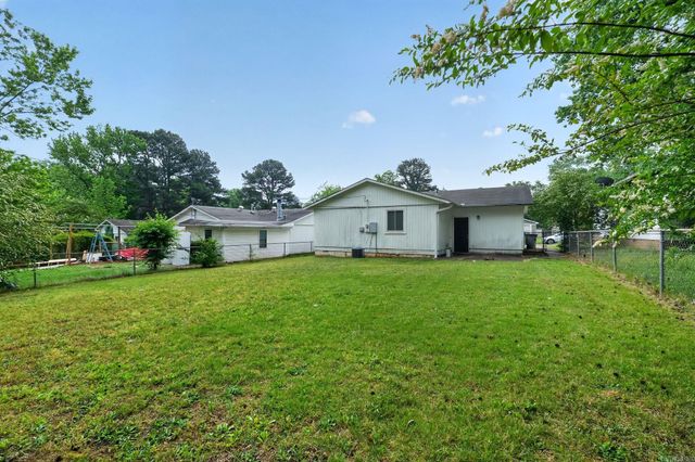 1008 Ferrell Drive, Jacksonville, AR 72076