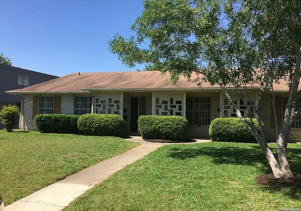 2447 Hiawatha St., San Antonio, TX 78210