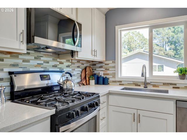 14050 Sw BUTNER Rd, Beaverton, OR 97006