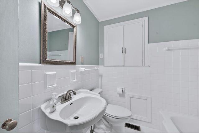 2306 Sweetwood Rd, Nashville, TN 37214