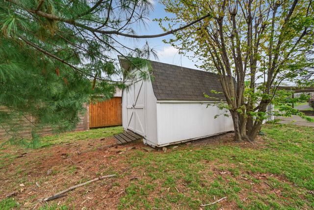 2306 Sweetwood Rd, Nashville, TN 37214