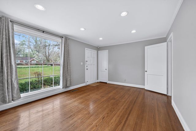 2306 Sweetwood Rd, Nashville, TN 37214