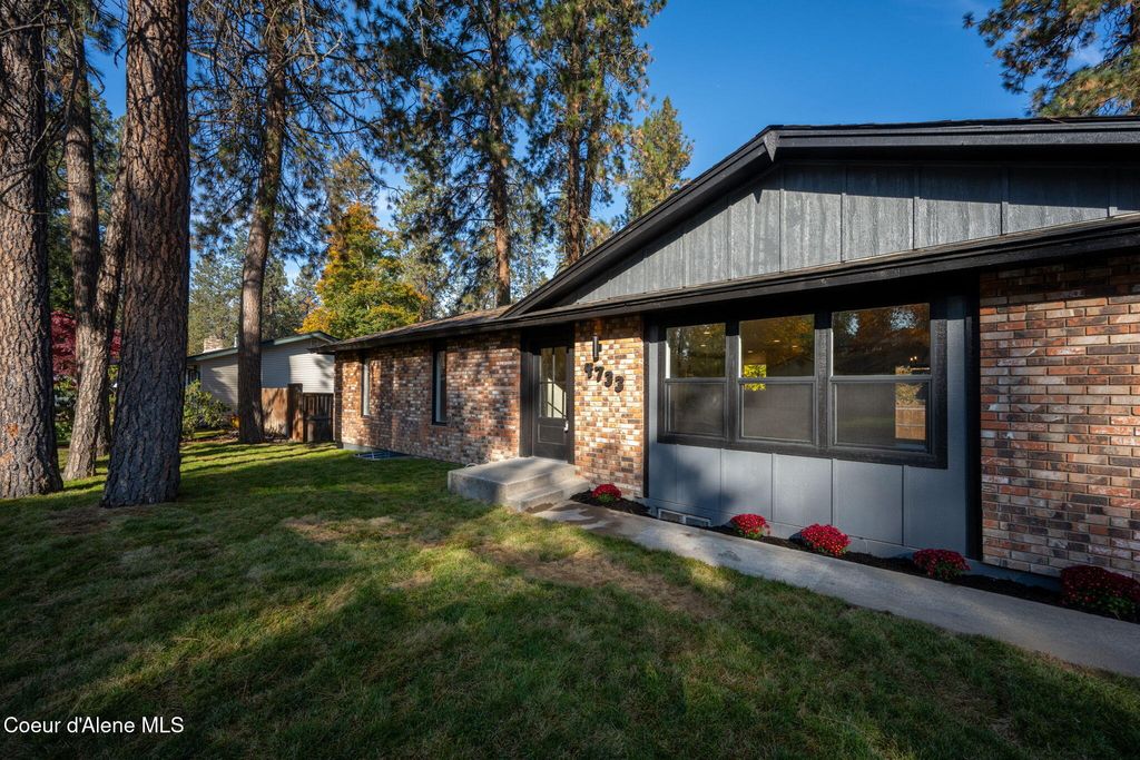4733 E Alpine DR, Post Falls, ID 83854 photo 2