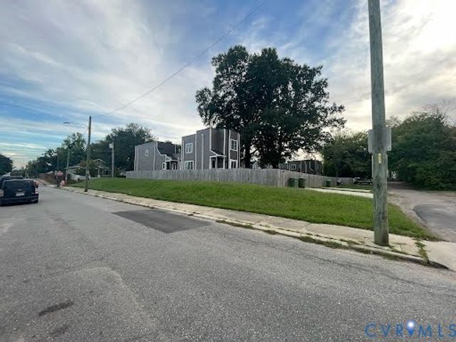 1701 Maury St, Richmond, VA 23224