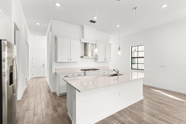 270 SE Fascino Circle, Port St. Lucie, FL 34984
