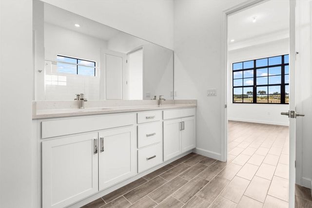 270 SE Fascino Circle, Port St. Lucie, FL 34984