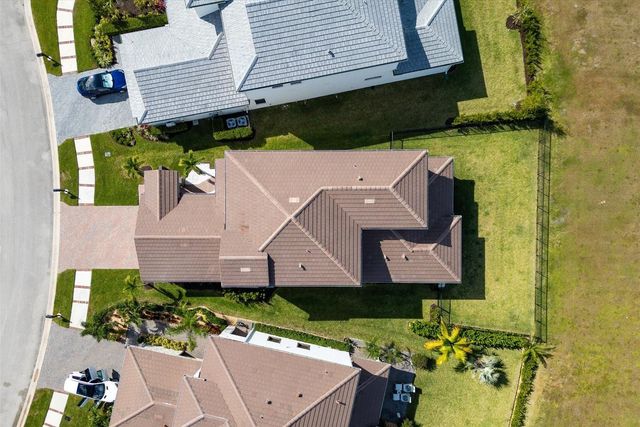 270 SE Fascino Circle, Port St. Lucie, FL 34984