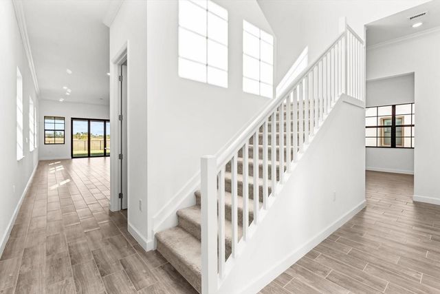 270 SE Fascino Circle, Port St. Lucie, FL 34984