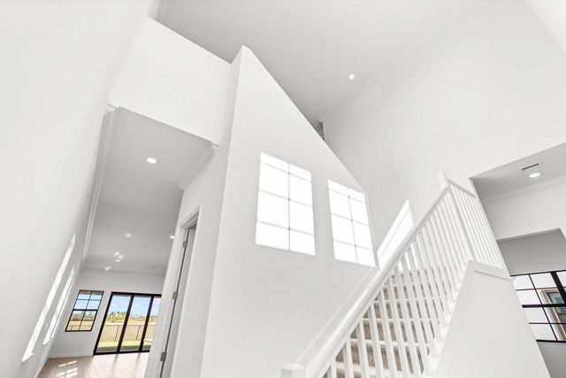 270 SE Fascino Circle, Port St. Lucie, FL 34984