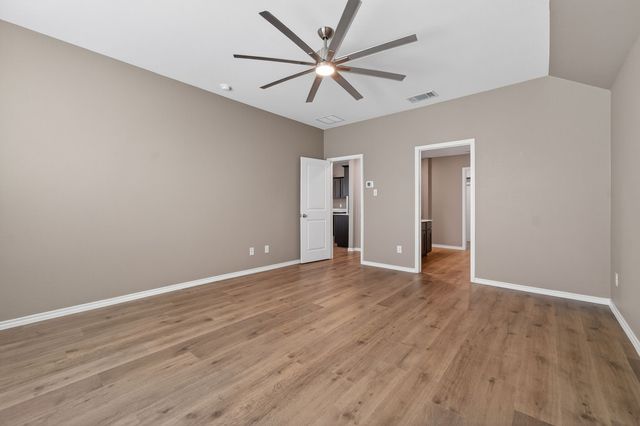 162 Mapleoak Drive, Caddo Mills, TX 75135