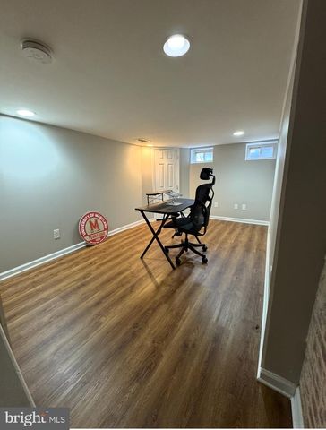 1746 S HANOVER ST, Baltimore, MD 21230