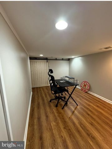 1746 S HANOVER ST, Baltimore, MD 21230