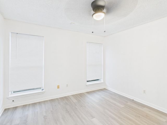 7610 Hopewell Lane, Houston, TX 77071