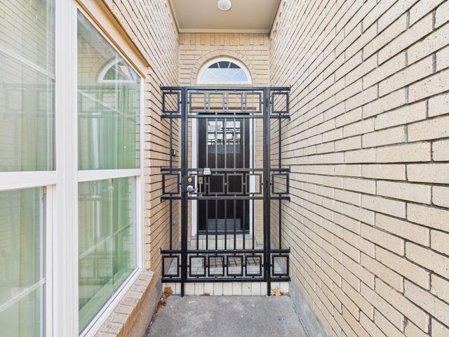 7610 Hopewell Lane, Houston, TX 77071