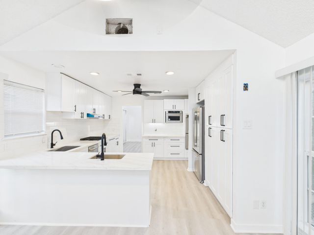 7610 Hopewell Lane, Houston, TX 77071