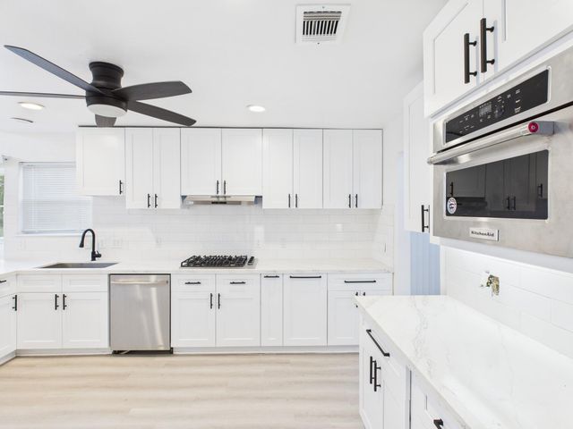 7610 Hopewell Lane, Houston, TX 77071