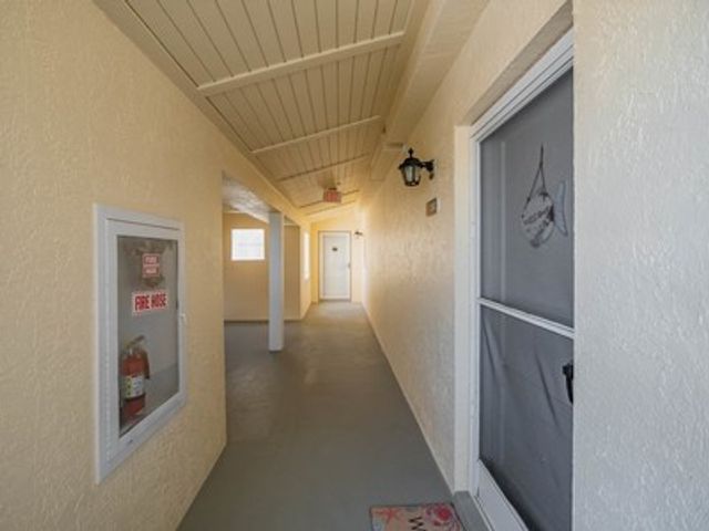 5075 Harmony Circle 302, Vero Beach, FL 32967