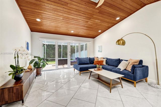 2255 SW 145th Ave, Davie, FL 33325