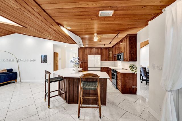 2255 SW 145th Ave, Davie, FL 33325