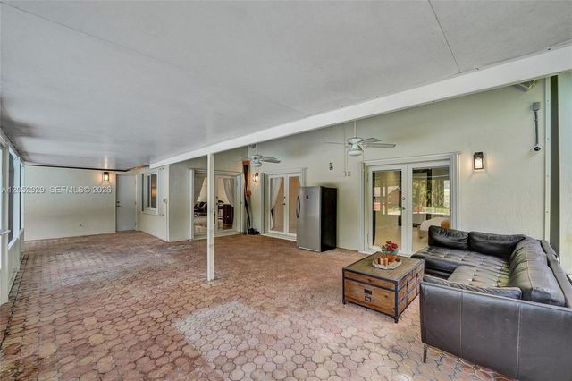 2255 SW 145th Ave, Davie, FL 33325