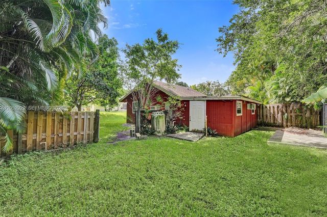 2255 SW 145th Ave, Davie, FL 33325