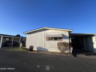 55 W Washington Ave # 132, Yakima, WA 98902