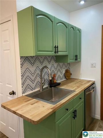 37 Evergreen Street, Nazareth Boro, PA 18064