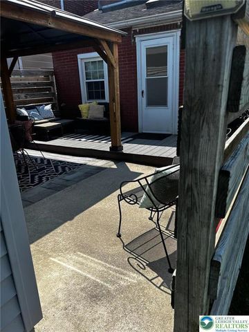 37 Evergreen Street, Nazareth Boro, PA 18064