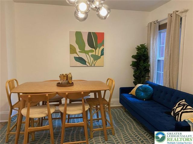 37 Evergreen Street, Nazareth Boro, PA 18064