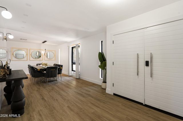 919 W PORT ROYALE Lane, Phoenix, AZ 85023