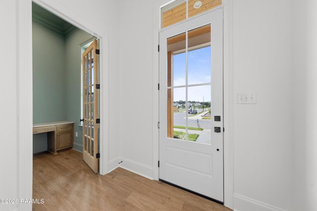 600 Traditions Drive, Lafayette, LA 70508