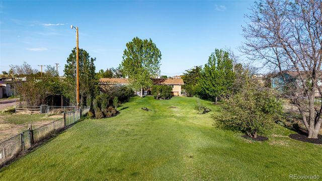 13861 Elmore Road, Longmont, CO 80504