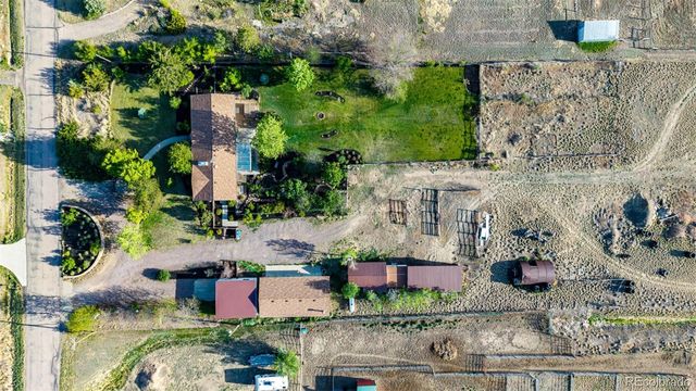 13861 Elmore Road, Longmont, CO 80504