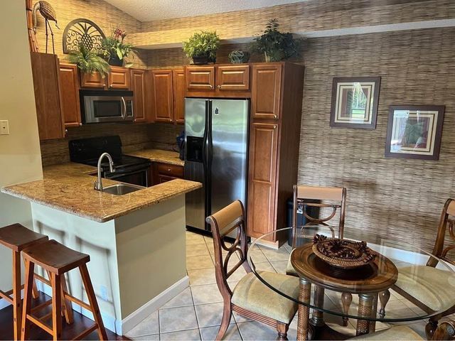 901 Lyons Road 1206, Coconut Creek, FL 33063