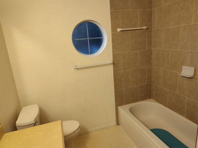 121 Canterbury Street, Euless, TX 76039