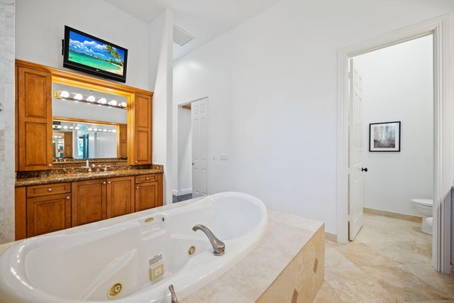 11371 NW 6th Street, Plantation, FL 33325